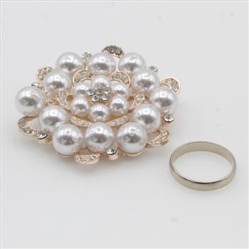 14kt White Gold Band And Fashion Brooch, 2 Pieces