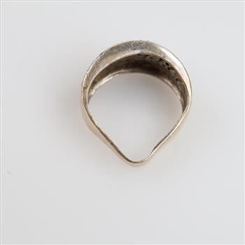 14kt White Gold Clear Stone Band