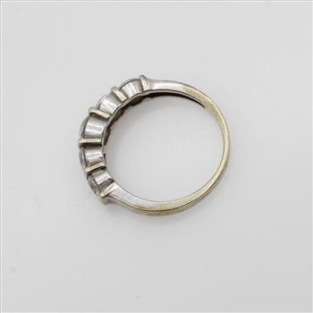 14kt White Gold Clear Stone Ring