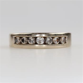 14kt White Gold Diamond Band