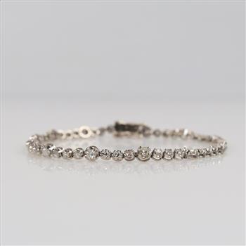 14kt White Gold Diamond Bracelet