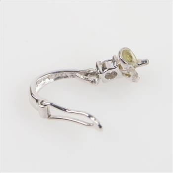 14kt White Gold Diamond Earring