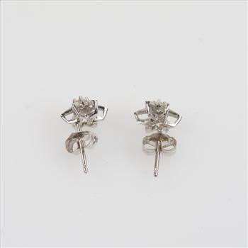 14kt White Gold Diamond Earrings