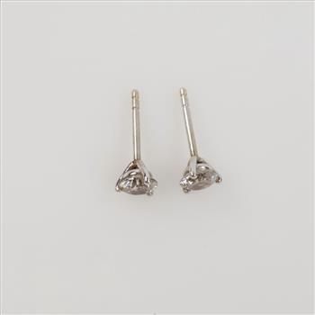 14kt White Gold Diamond Earrings