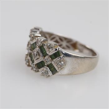 14kt White Gold Diamond Green Stone Ring