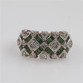 14kt White Gold Diamond Green Stone Ring