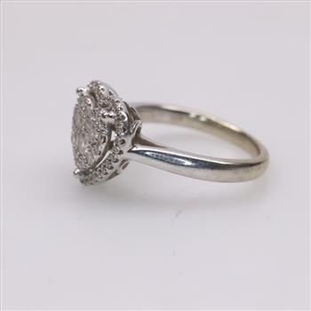 14kt White Gold Diamond Heart Ring