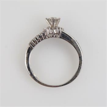14kt White Gold Diamond Ring