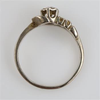 14kt White Gold Diamond Ring