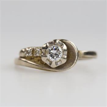 14kt White Gold Diamond Ring