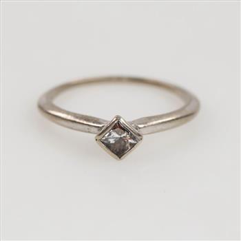 14kt White Gold Diamond Ring