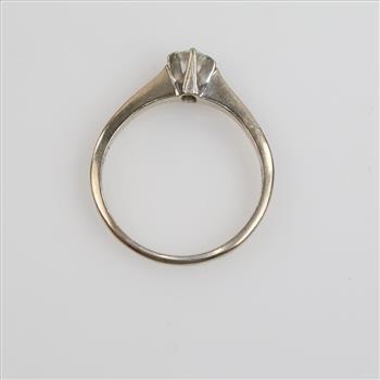 14kt White Gold Diamond Ring