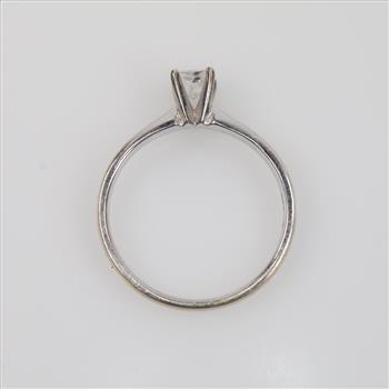 14kt White Gold Diamond Ring