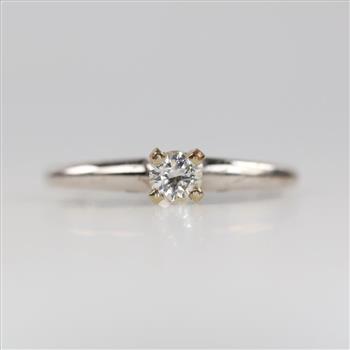 14kt White Gold Diamond Ring