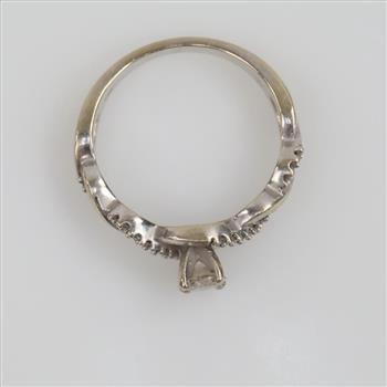 14kt White Gold Diamond Ring