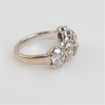14kt White Gold Diamond Ring