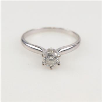 14kt White Gold Diamond Solitaire Ring
