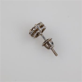 14kt White Gold Diamond Stud Earring