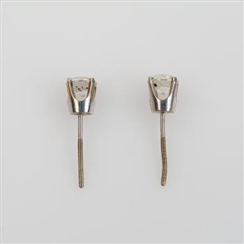 14kt White Gold Diamond Stud Earrings