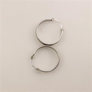 14kt White Gold Hoop Earrings