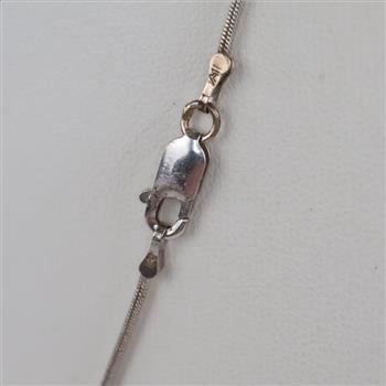 14kt White Gold Necklace With Diamond Circle Pendant
