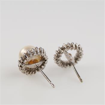 14kt White Gold Pearl Diamond Accent Earrings