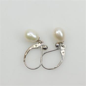 14kt White Gold Pearl Earrings