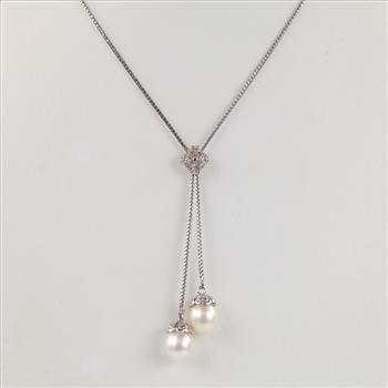 14kt White Gold Pearl Necklace