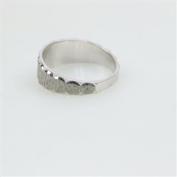 14kt White Gold Ring