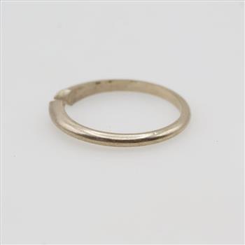 14kt White Gold Ring
