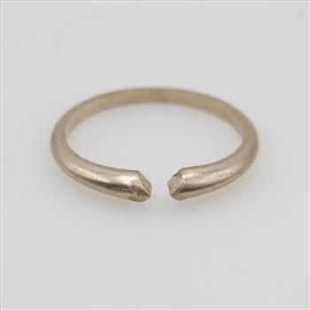 14kt White Gold Ring