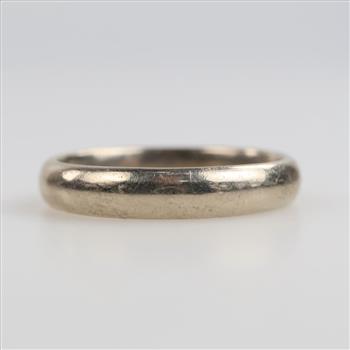 14kt White Gold Ring