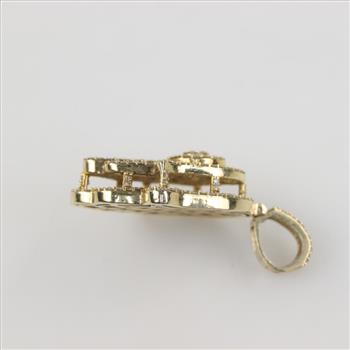 1.56cts TW Diamond 14kt Gold Hand Pendant