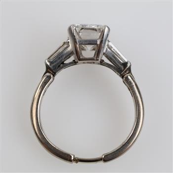 1.59ctTW Diamond 18kt White Gold Engagement Ring - Evaluated By Our Certified Gemologist - AGS / GIA