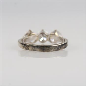 1.80cts TW Diamond 14kt White Gold Ring - Evaluated By Our Certified Gemologist-AGS/GIA