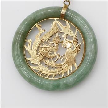 18kt Gold And Jade Circle Pendant Dragon Insert