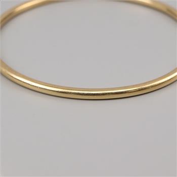 18kt Gold Bangle Bracelet
