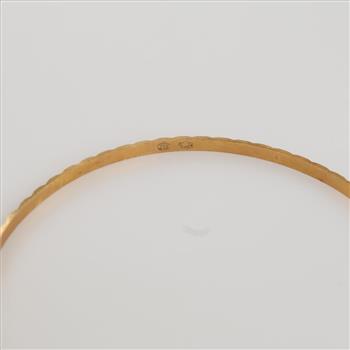18kt Gold Bangle Bracelet