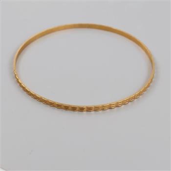 18kt Gold Bangle Bracelet