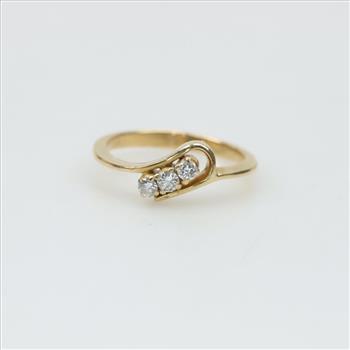 18kt Gold Diamond Ring