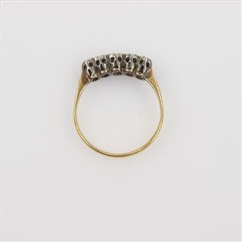 18kt Gold Diamond Ring