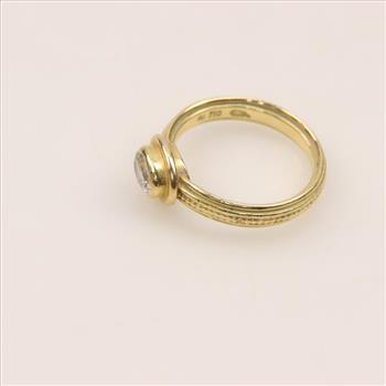 18kt Gold Diamond Ring