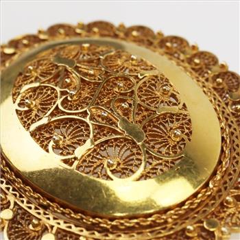 18kt Gold Filigree Pin