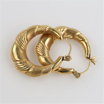 18kt Gold Hollow Hoop Earrings