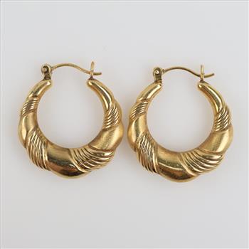18kt Gold Hollow Hoop Earrings