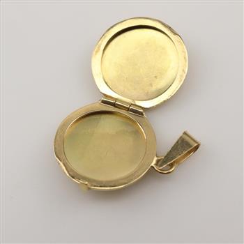 18kt Gold Locket