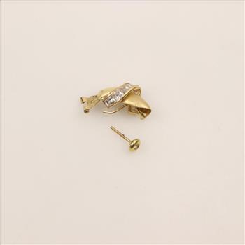 18kt Gold Mismatch Earring, 2 Pieces
