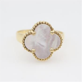 18kt Gold Mother-Of-Pearl Clover Ring