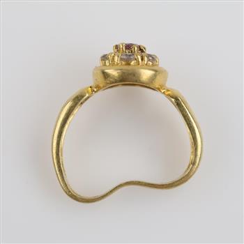 18kt Gold Pink Stone Clear Stone Accent Ring
