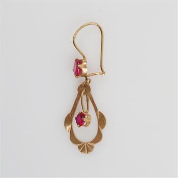 18kt Gold Pink Stone Earrings